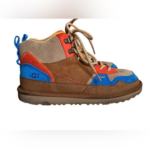 UGG Kids Highland Hi top Heritage sneaker boot chestnut size 6 - Picture 1 of 10